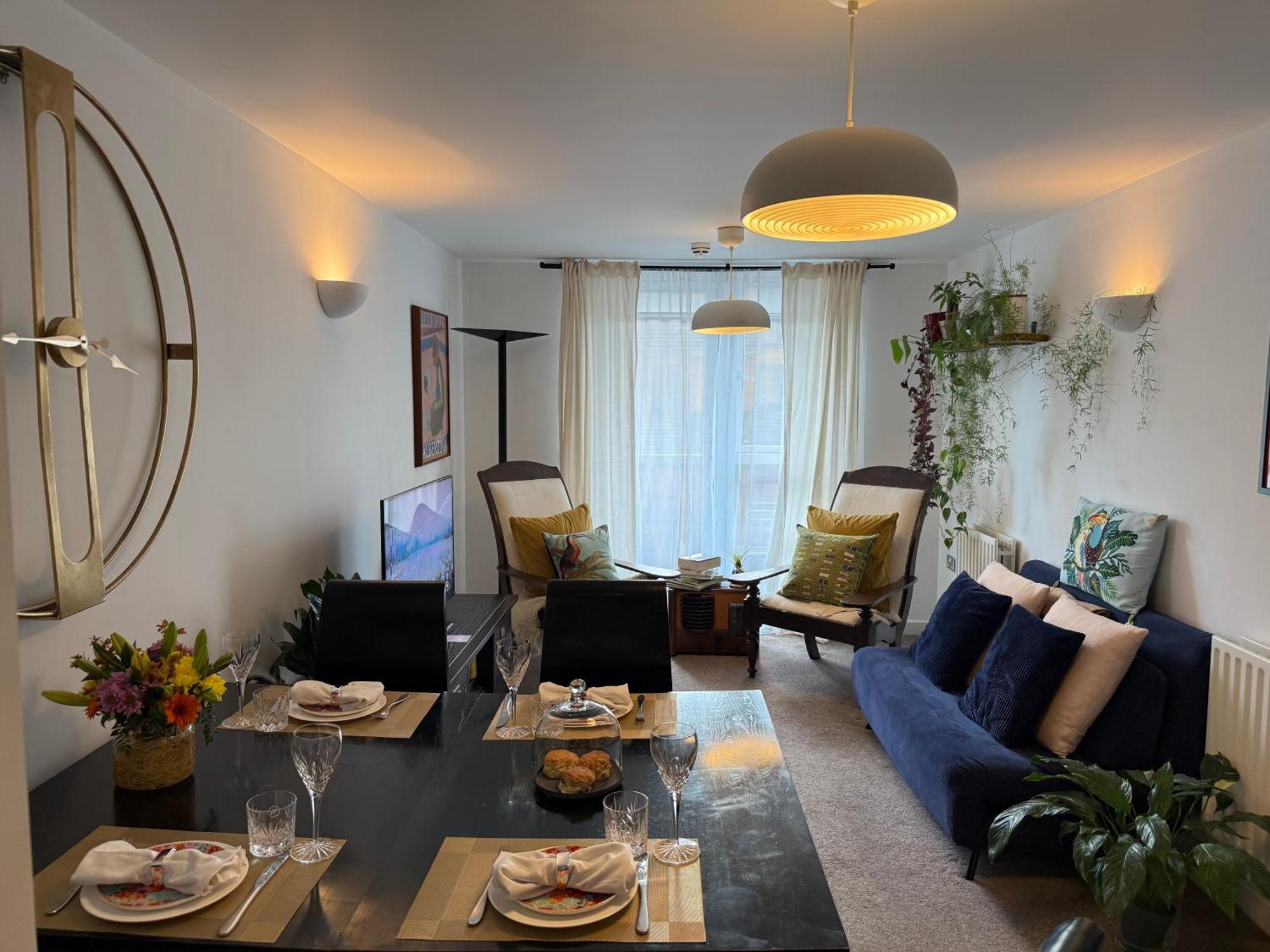 Lombok Near Old Street,islington,angel * Londen